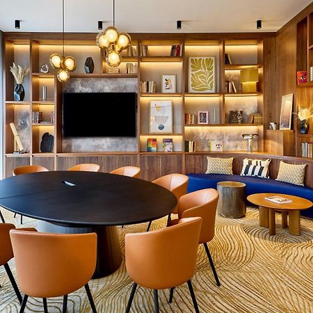 Courtyard By Marriott Lyon Eurexpo Stadium 热纳 外观 照片