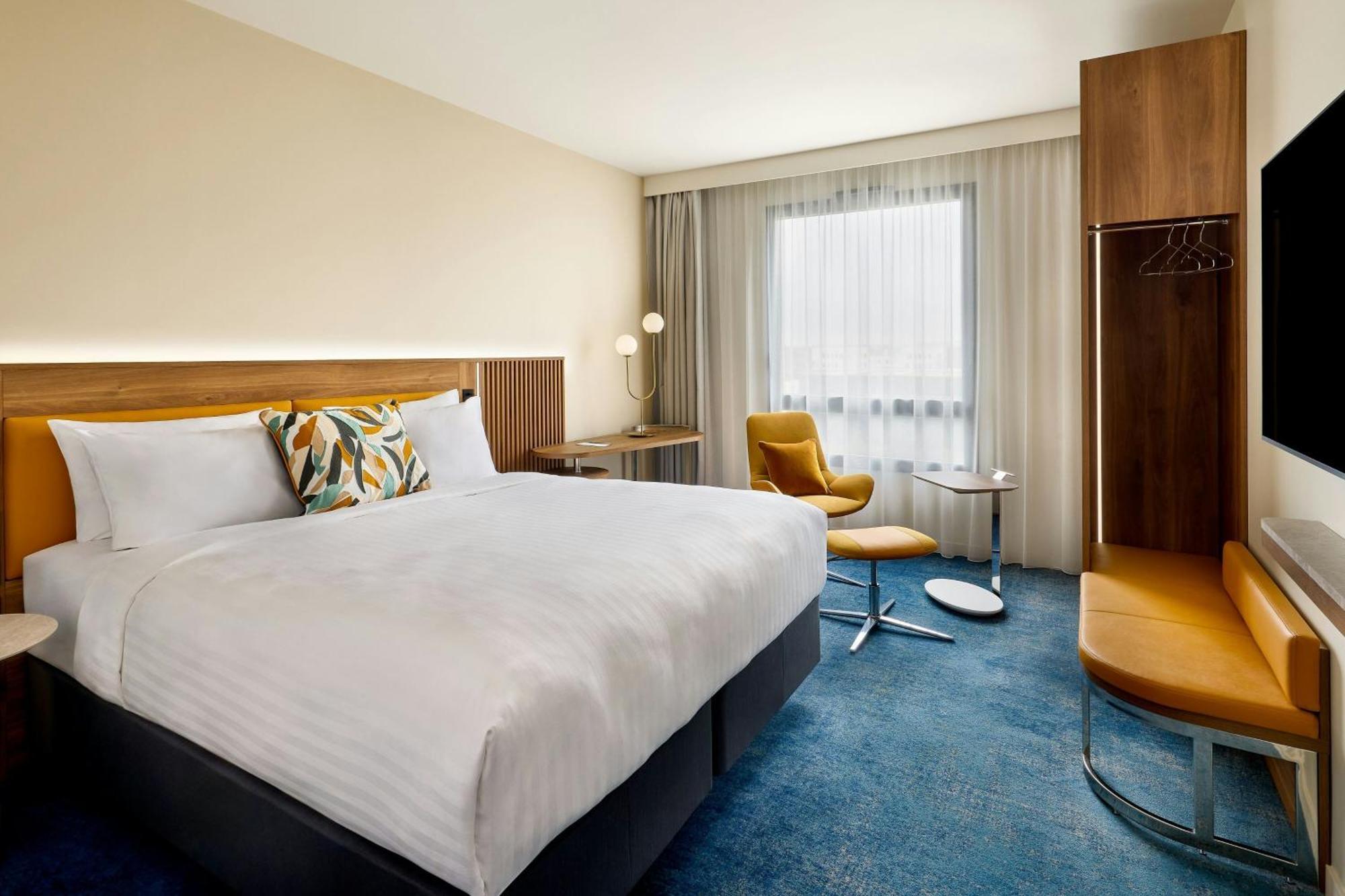 Courtyard By Marriott Lyon Eurexpo Stadium 热纳 外观 照片